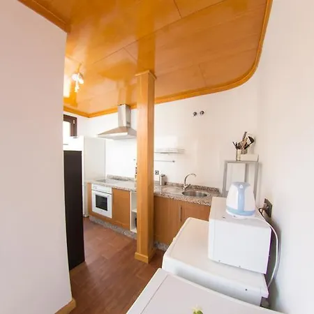 Galeria De Pintores Vivos Apartment *