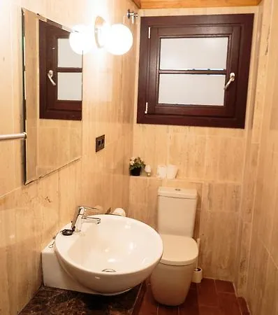 Apartment Galeria De Pintores Vivos