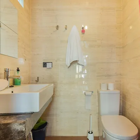 Apartment Galeria De Pintores Vivos Malaga